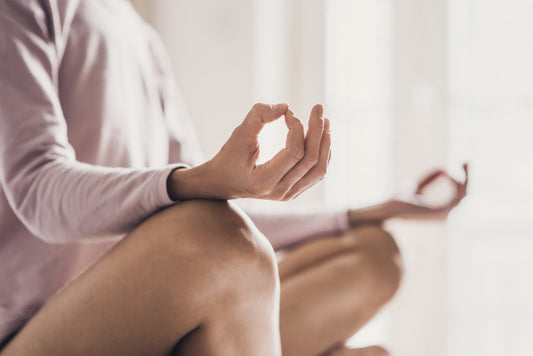 Using Essential Oils for Spiritual and Emotional Healing During Meditation